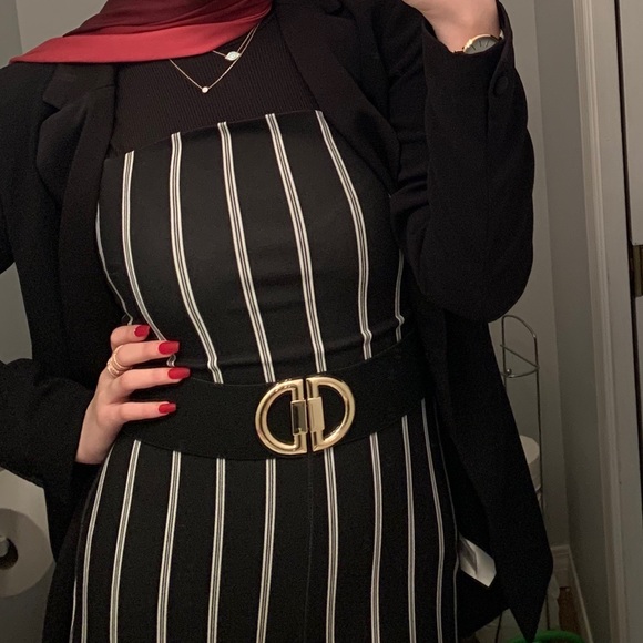 jumpsuit - Picture 5 of 7